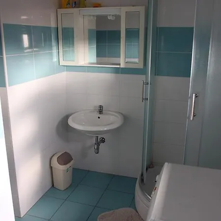 Hostel Canki